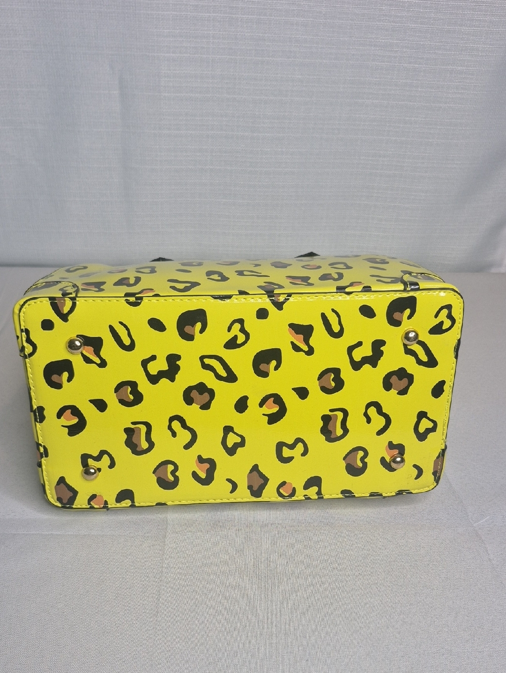 Leopard Print Vegan Leather Boston Bag & Wallet ๐๐๐ - Picture 11 of 15